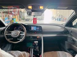 هیۆندای ئەلەنترا